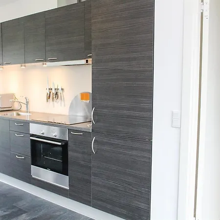 펜션 Four-bedroom Holiday In *